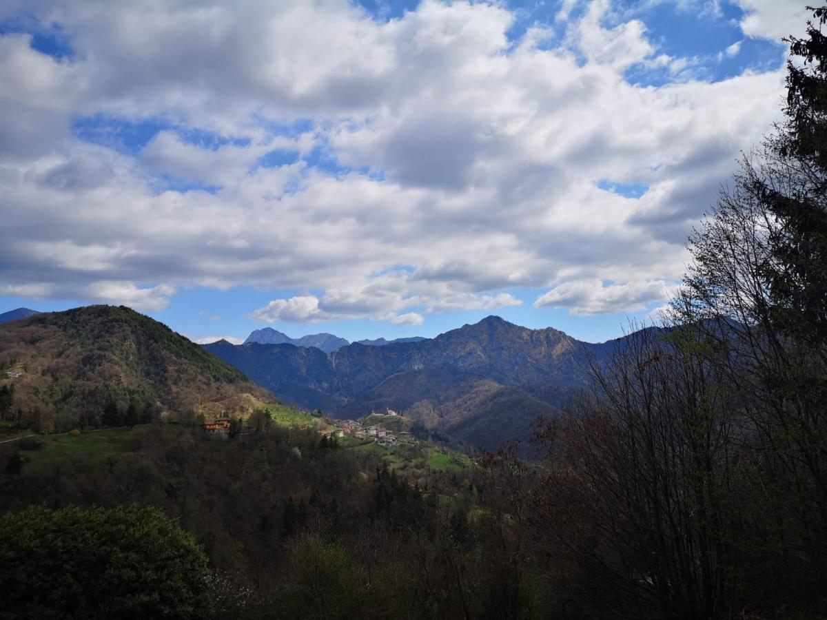 Villa Tra Montagna E Laghi 14 Posti كْروني المظهر الخارجي الصورة